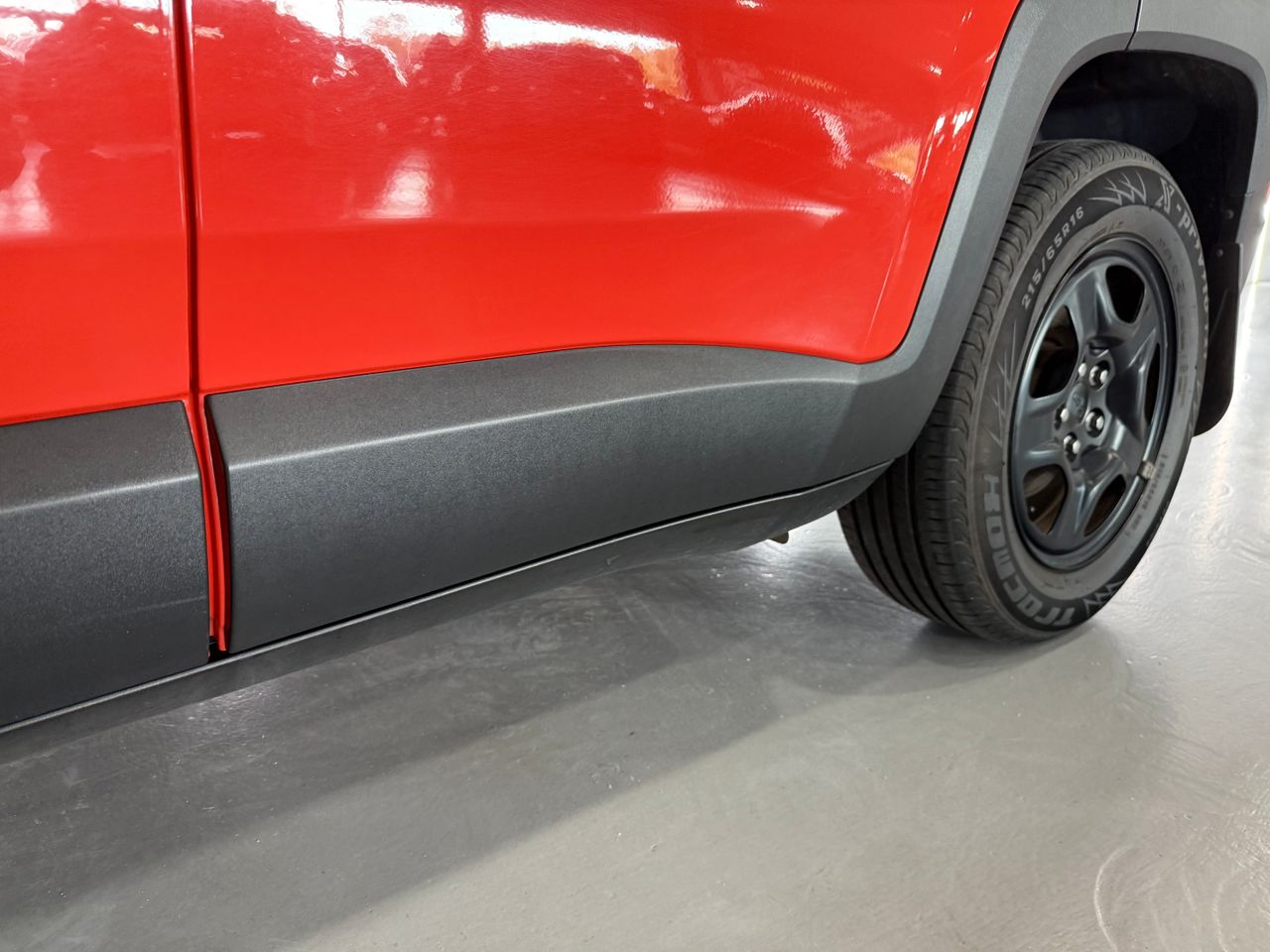Imagen 24 del Jeep Renegade en Auto Select Edition, Figueres