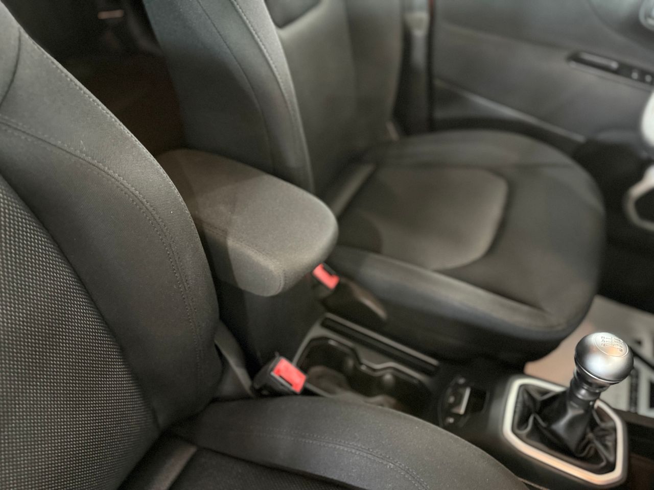 Imagen 147 del Jeep Renegade en Auto Select Edition, Figueres