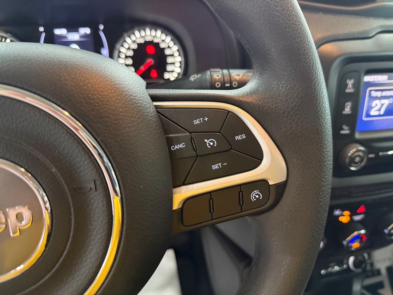 Imagen 123 del Jeep Renegade en Auto Select Edition, Figueres
