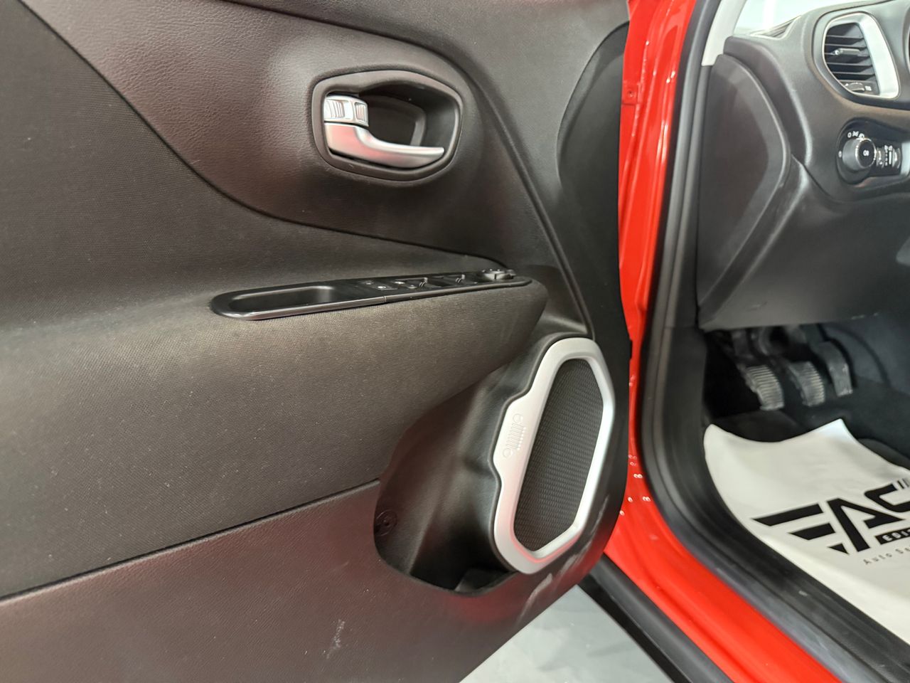 Imagen 97 del Jeep Renegade en Auto Select Edition, Figueres