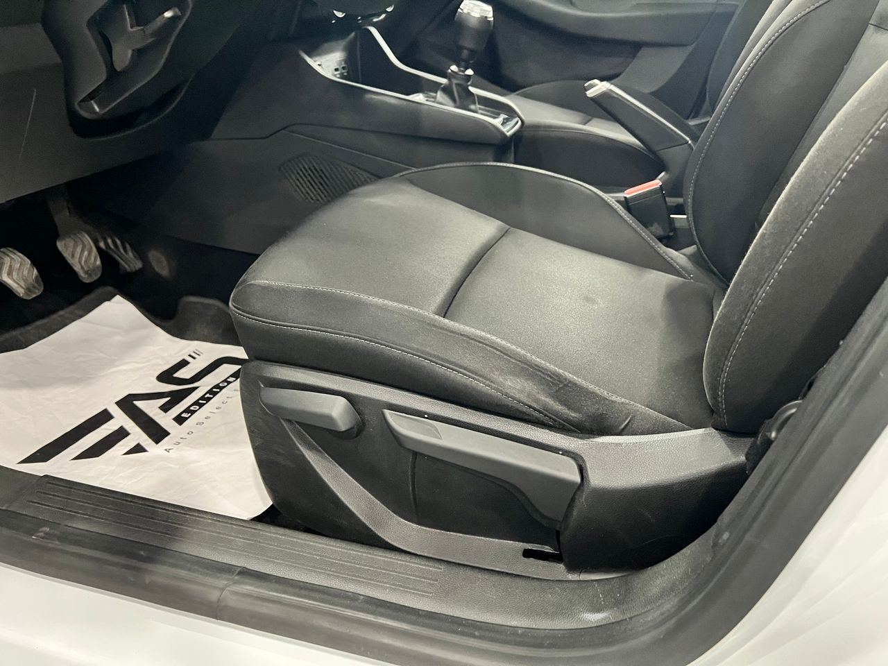 Imagen 93 del Renault Clio en Auto Select Edition, Figueres