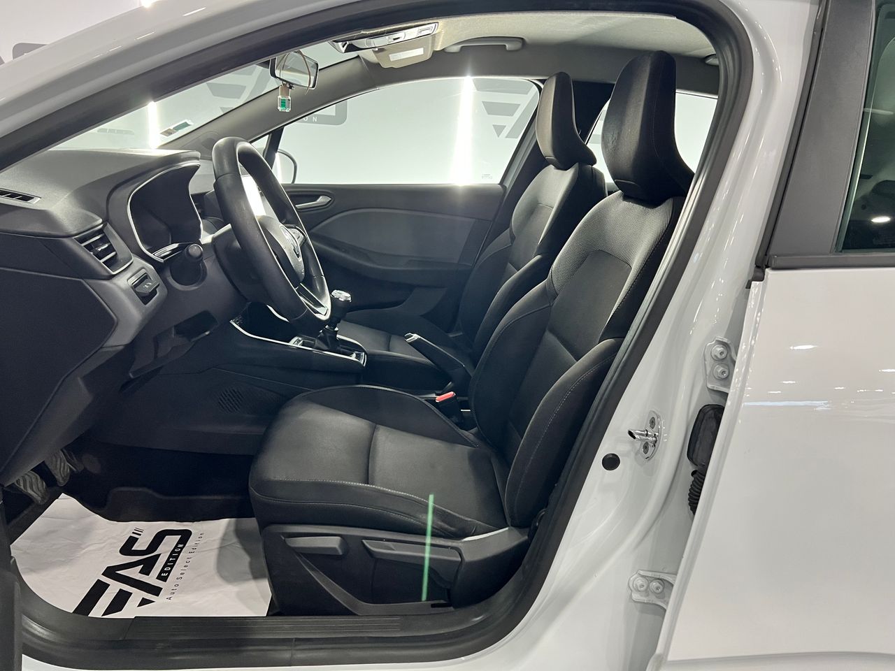 Imagen 90 del Renault Clio en Auto Select Edition, Figueres