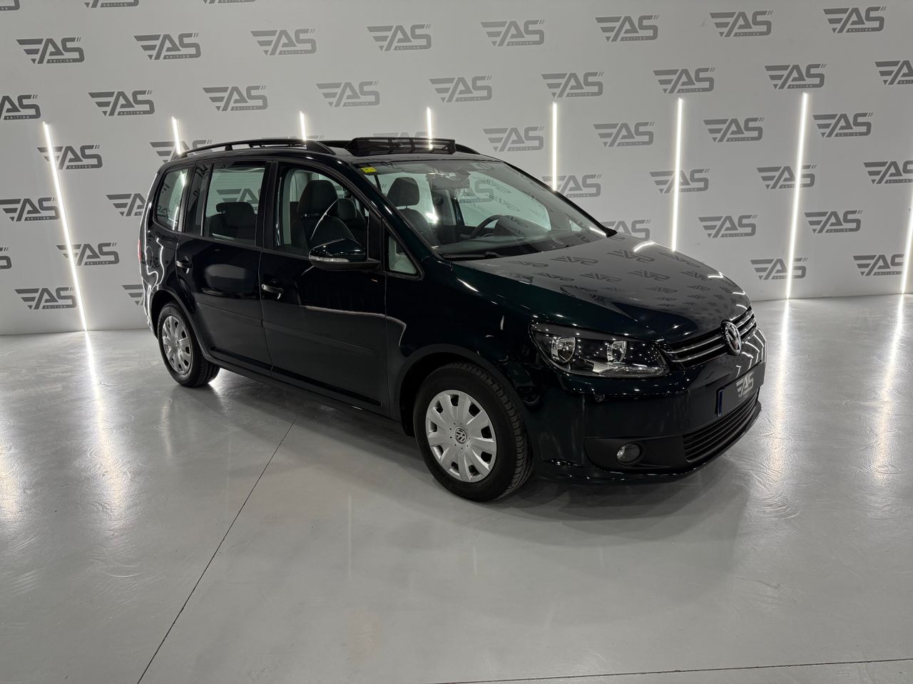 Imagen 3 del Volkswagen Touran en Auto Select Edition, Figueres