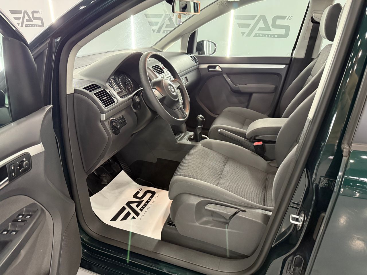 Imagen 77 del Volkswagen Touran en Auto Select Edition, Figueres