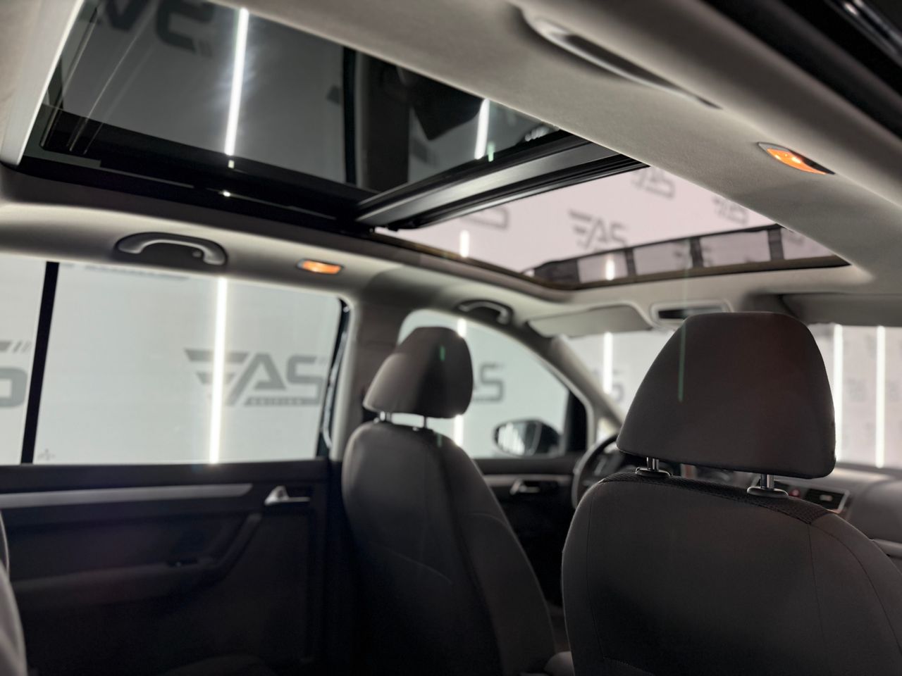Imagen 120 del Volkswagen Touran en Auto Select Edition, Figueres