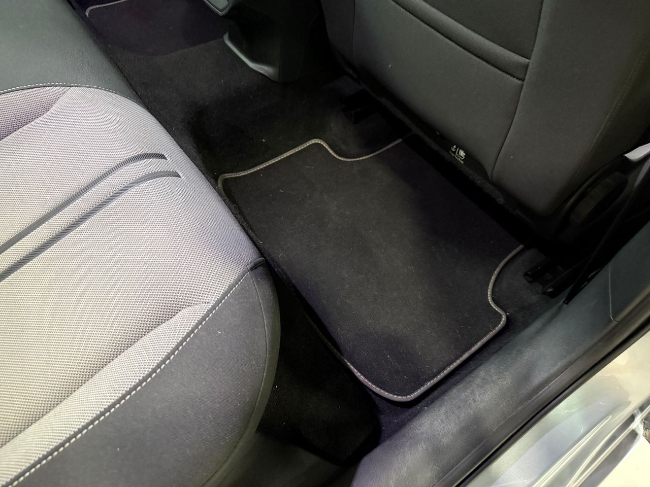 Imagen 207 del Seat Leon en Auto Select Edition, Figueres
