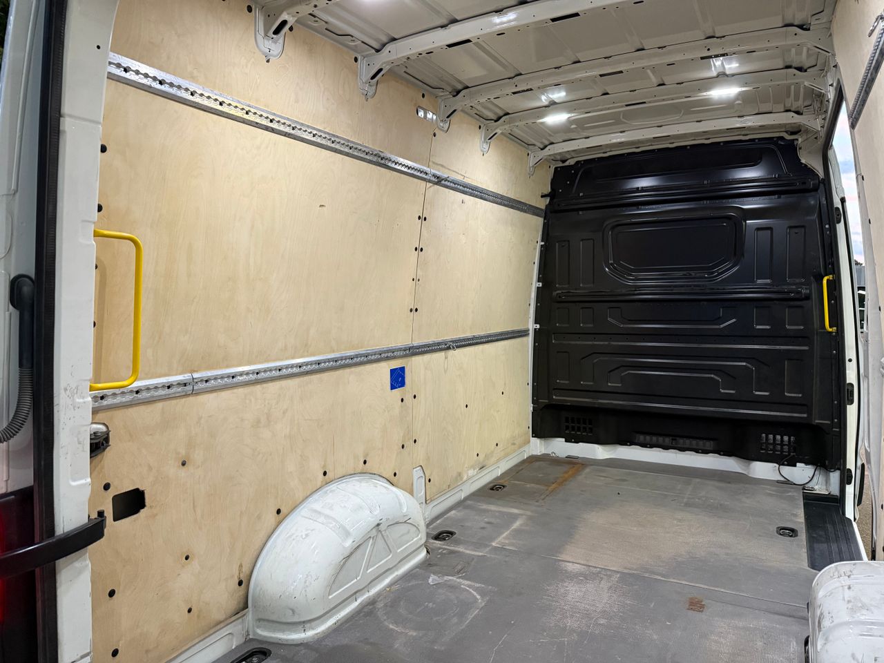 Imagen 27 del Volkswagen Crafter en Auto Select Edition, Figueres