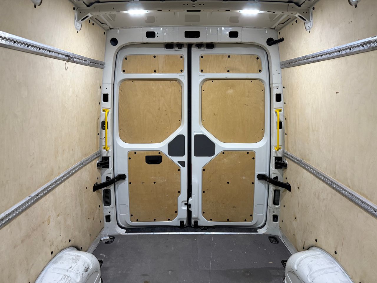 Imagen 32 del Volkswagen Crafter en Auto Select Edition, Figueres