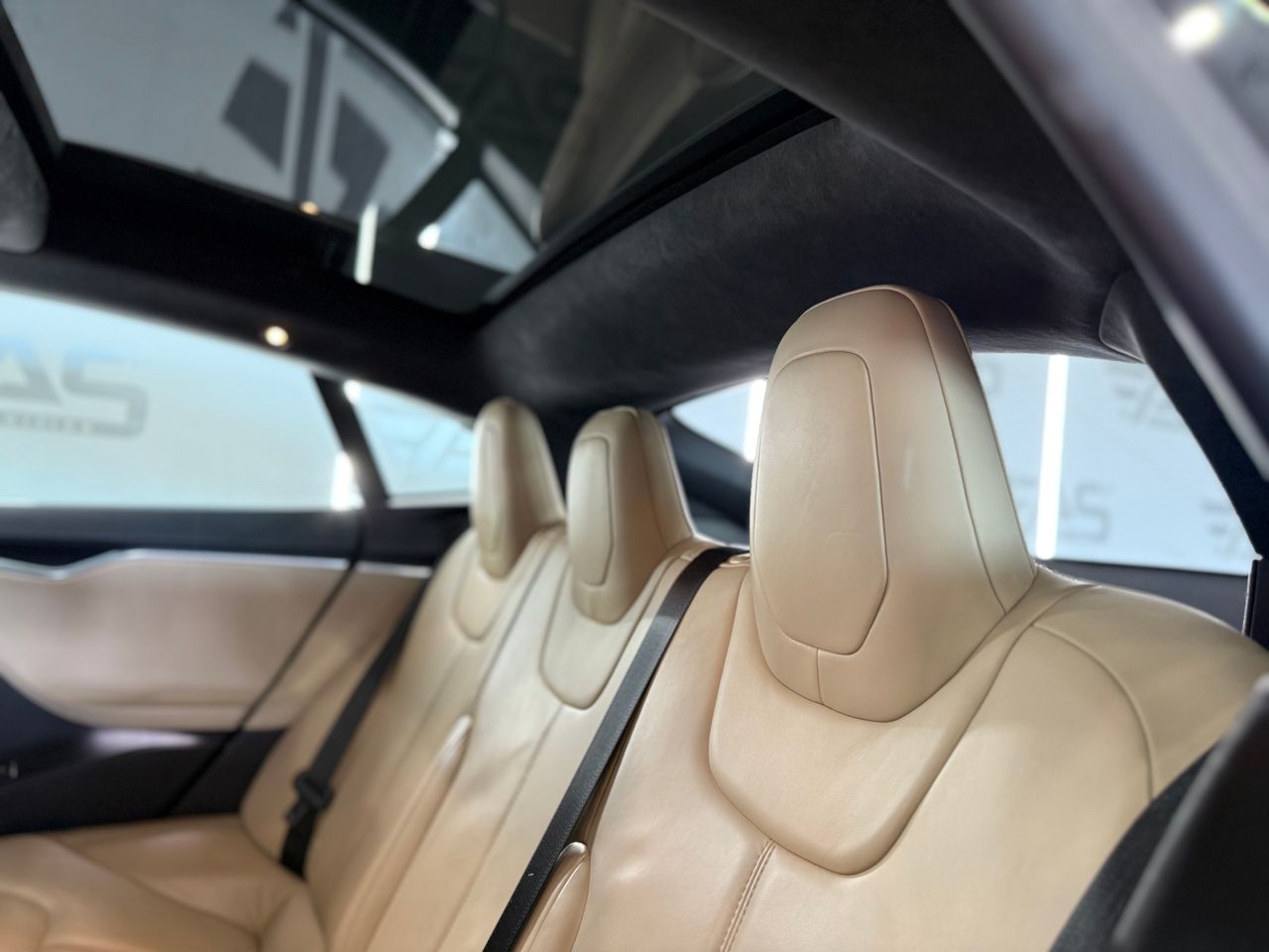 Imagen 154 del Tesla Model S en Auto Select Edition, Figueres