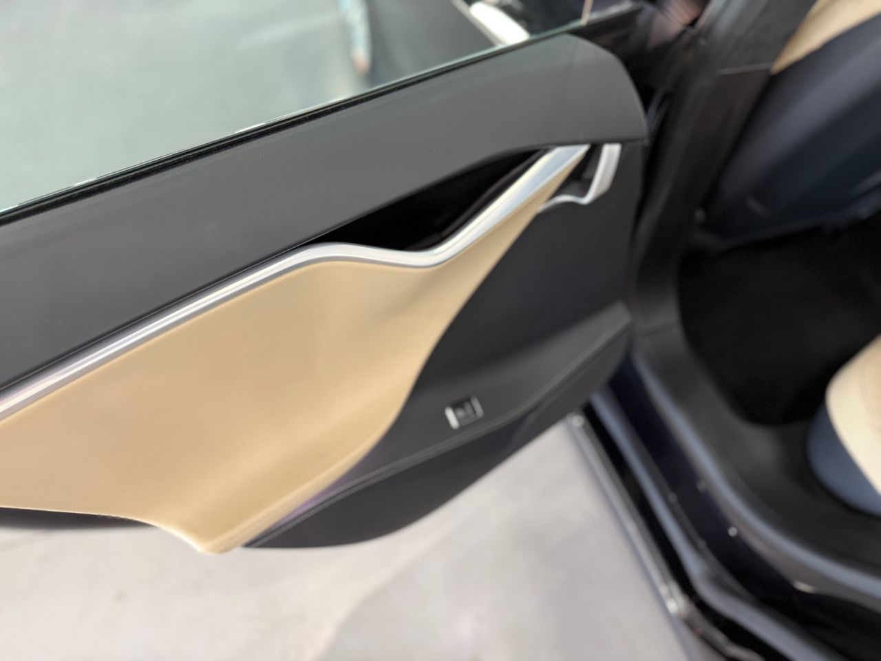 Imagen 147 del Tesla Model S en Auto Select Edition, Figueres