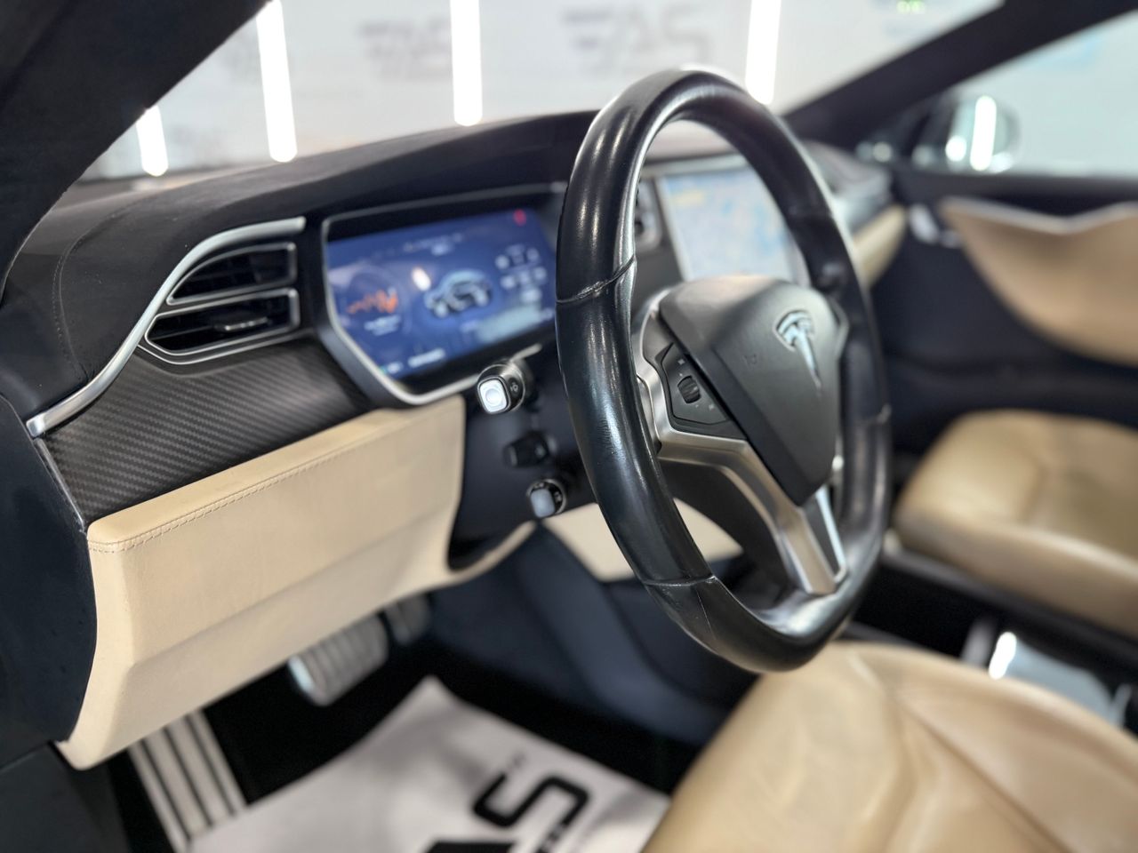 Imagen 185 del Tesla Model S en Auto Select Edition, Figueres
