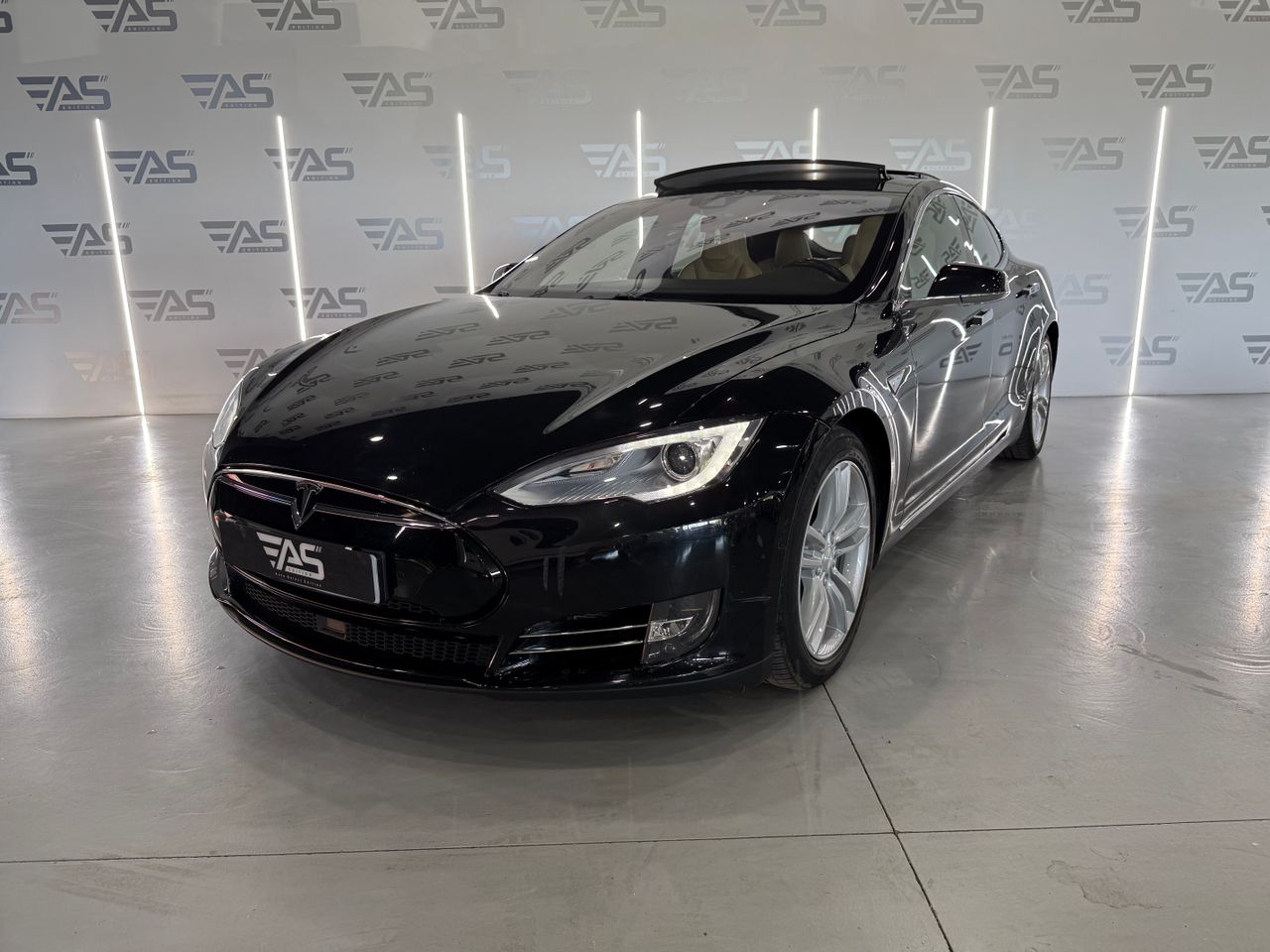 tesla model  s 2016 /
