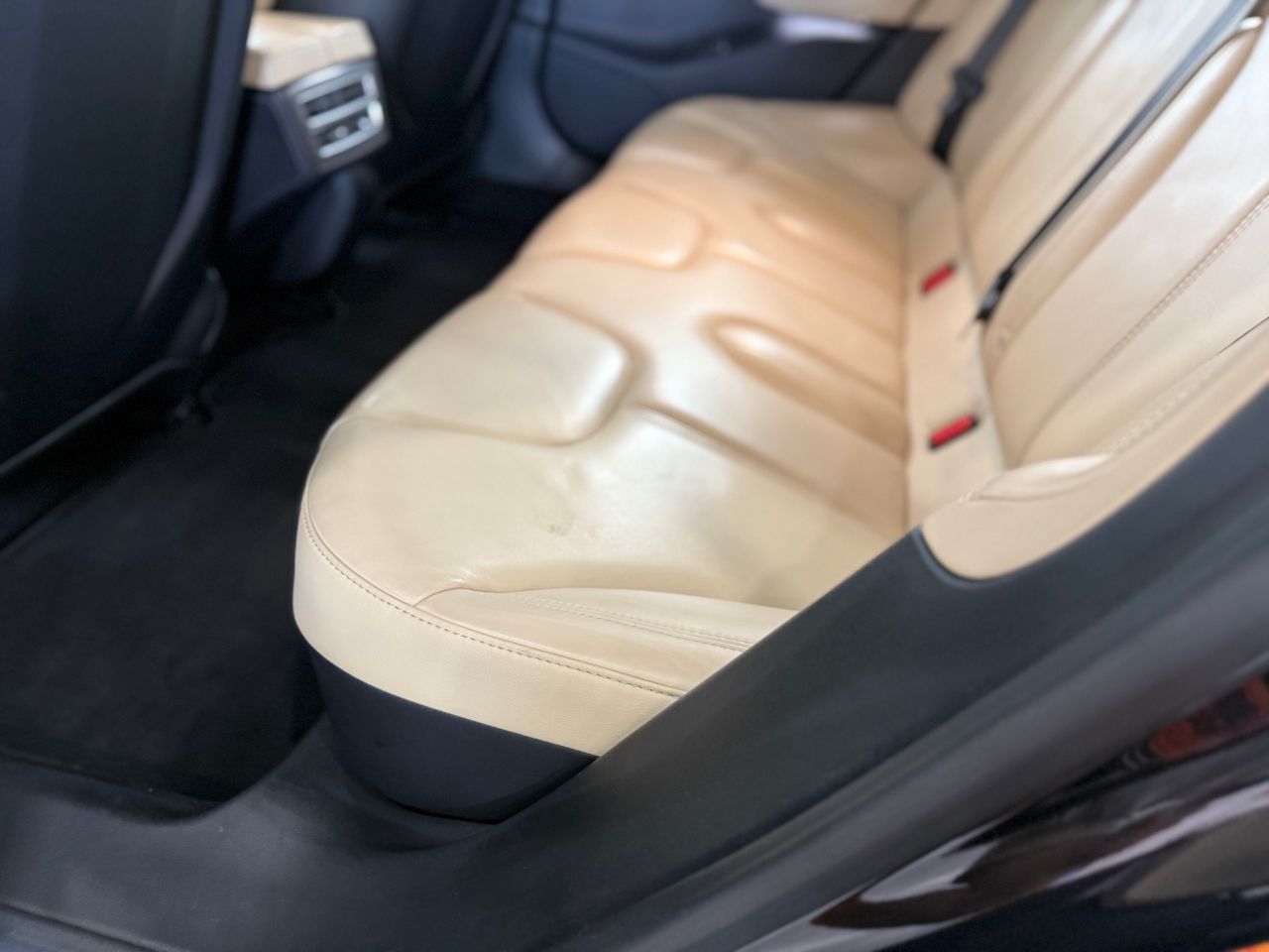 Imagen 153 del Tesla Model S en Auto Select Edition, Figueres