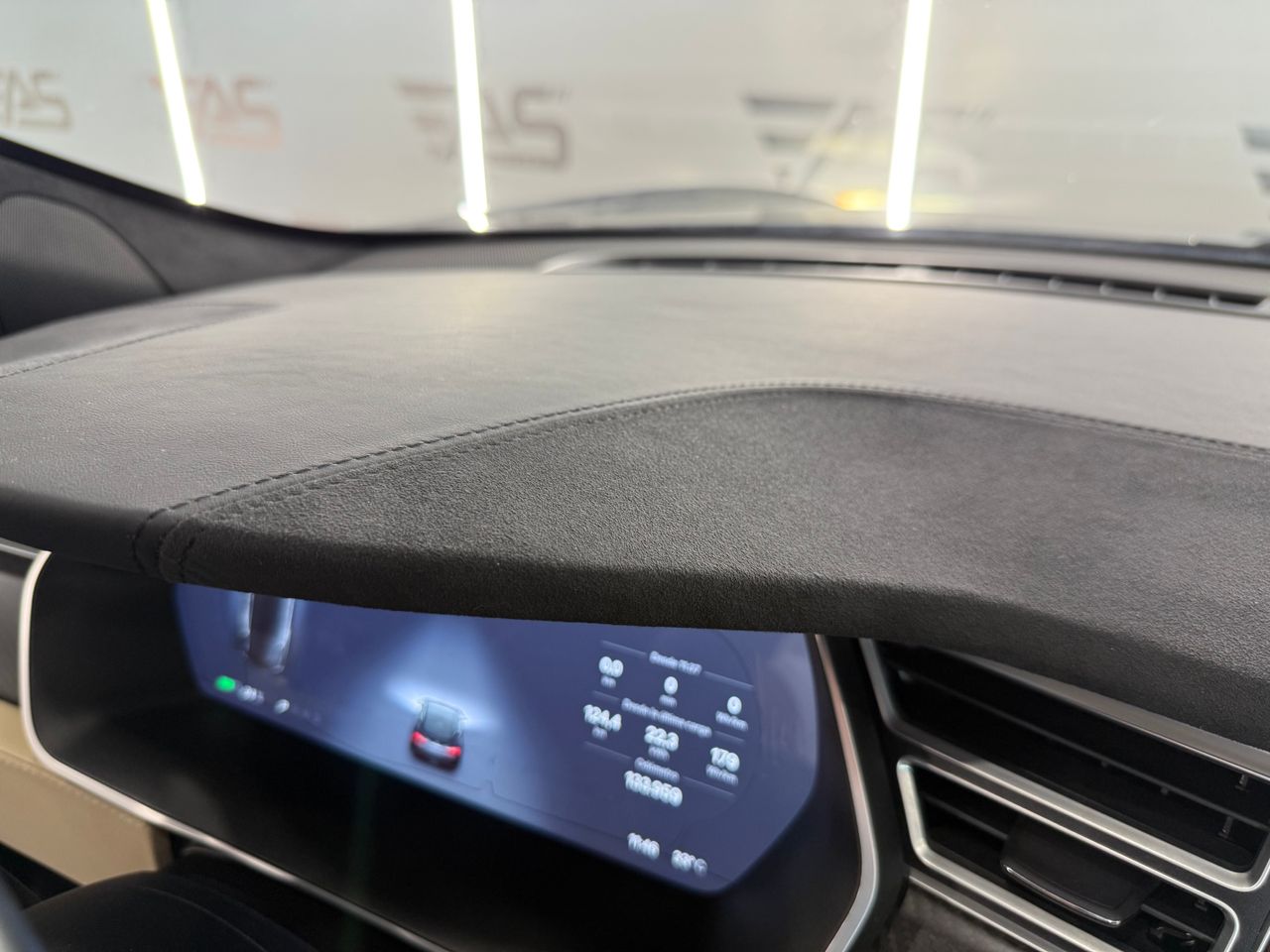 Imagen 220 del Tesla Model S en Auto Select Edition, Figueres