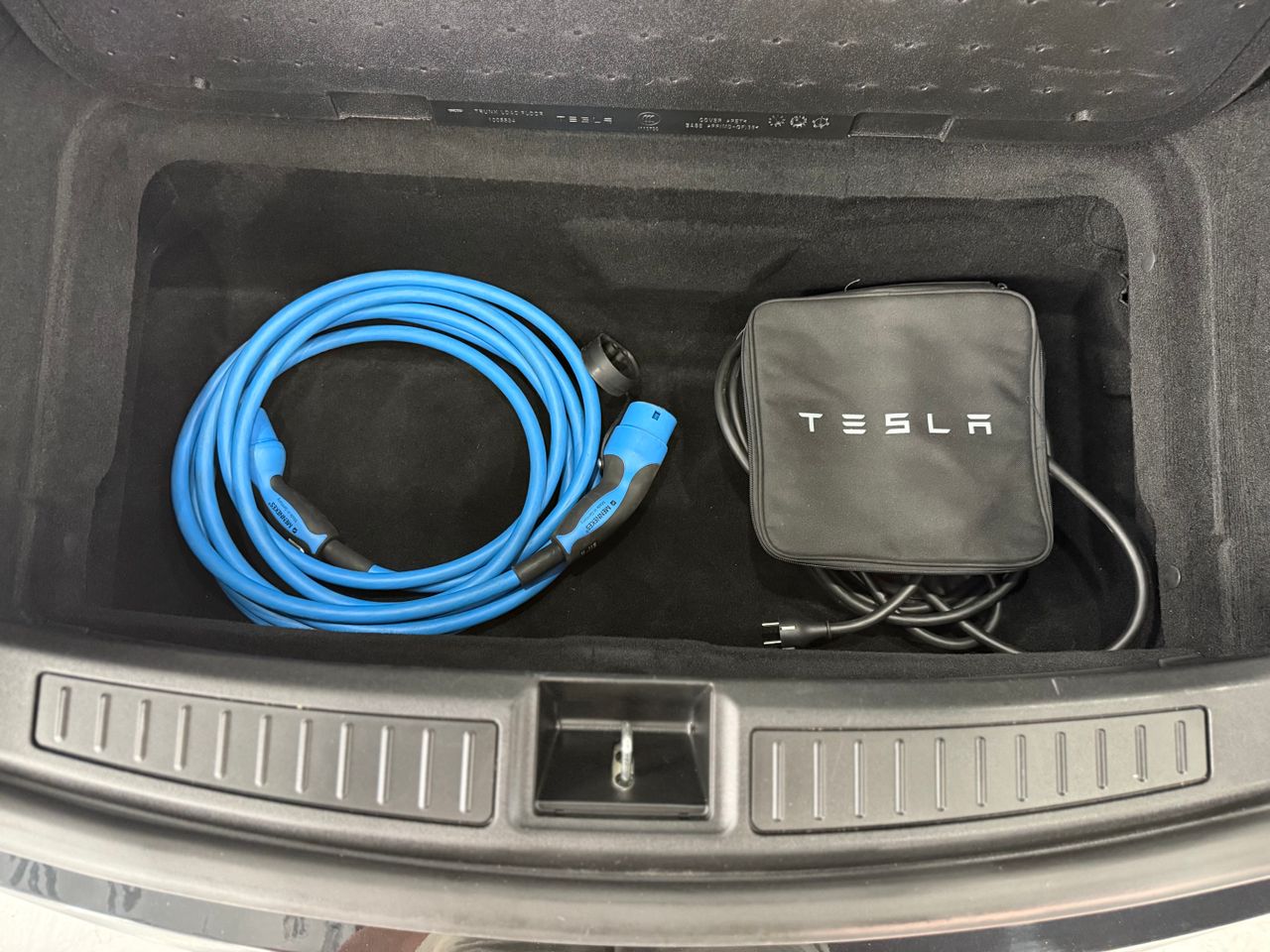 Imagen 73 del Tesla Model S en Auto Select Edition, Figueres