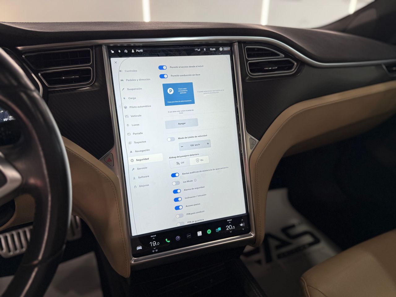 Imagen 90 del Tesla Model S en Auto Select Edition, Figueres