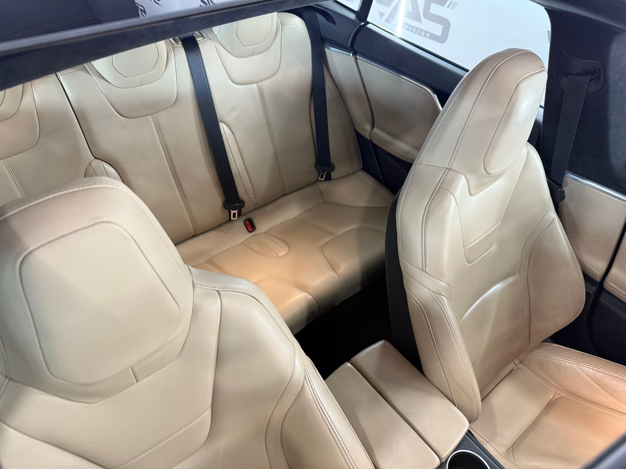 Imagen 99 del Tesla Model S en Auto Select Edition, Figueres