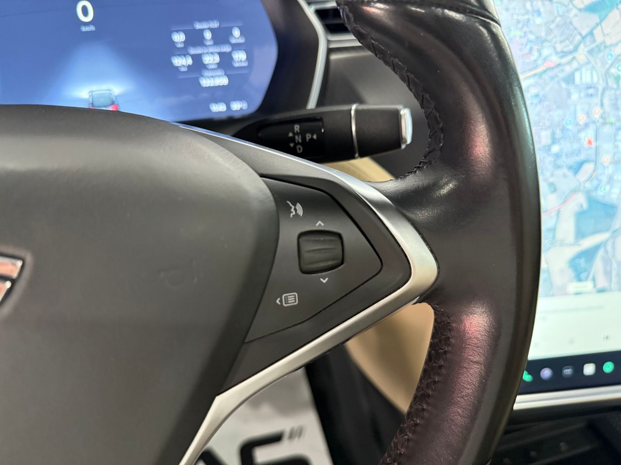 Imagen 213 del Tesla Model S en Auto Select Edition, Figueres
