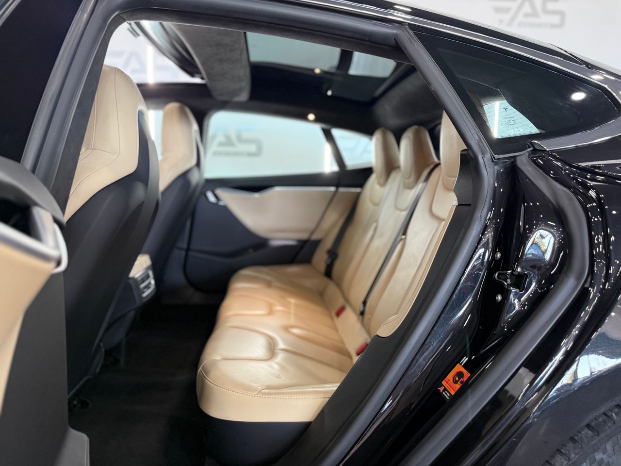 Imagen 152 del Tesla Model S en Auto Select Edition, Figueres