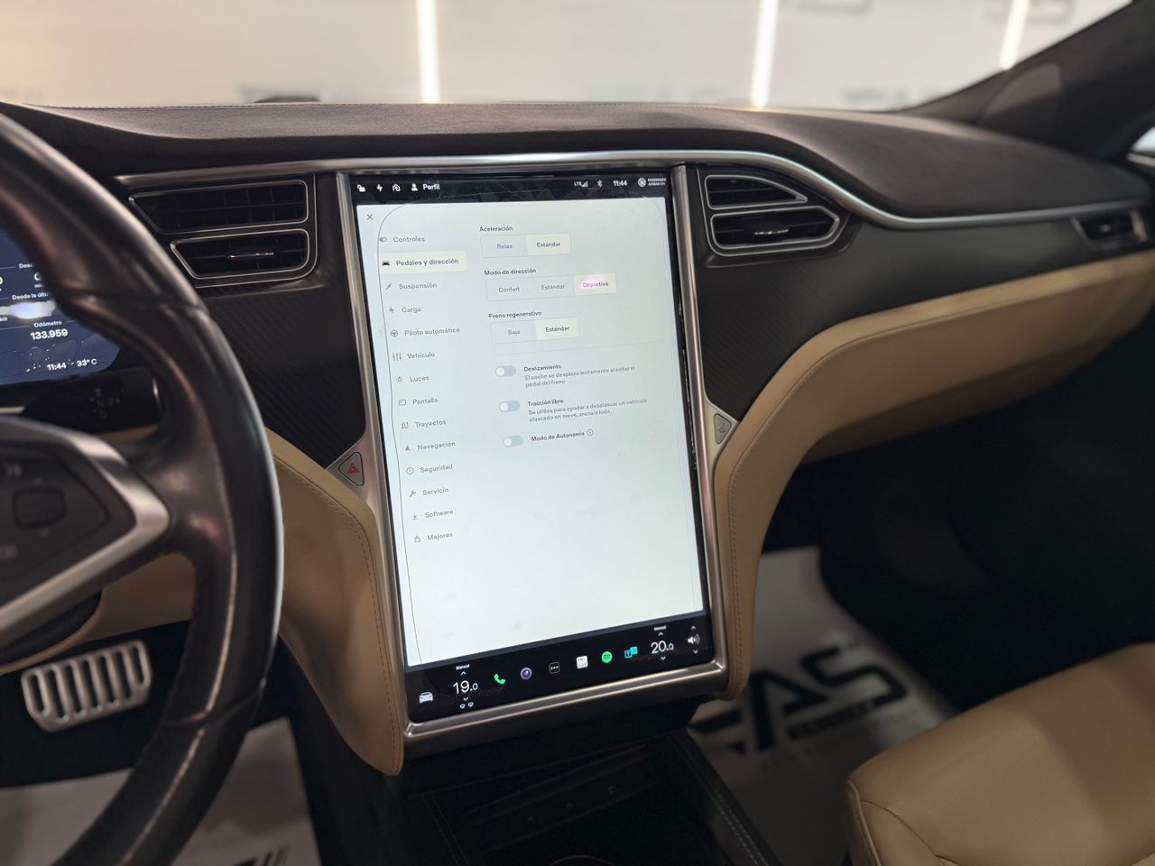Imagen 81 del Tesla Model S en Auto Select Edition, Figueres