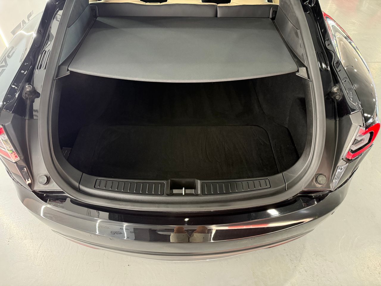 Imagen 67 del Tesla Model S en Auto Select Edition, Figueres