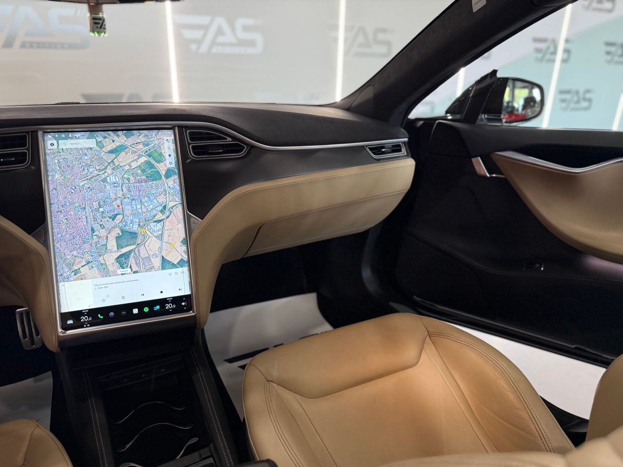 Imagen 194 del Tesla Model S en Auto Select Edition, Figueres