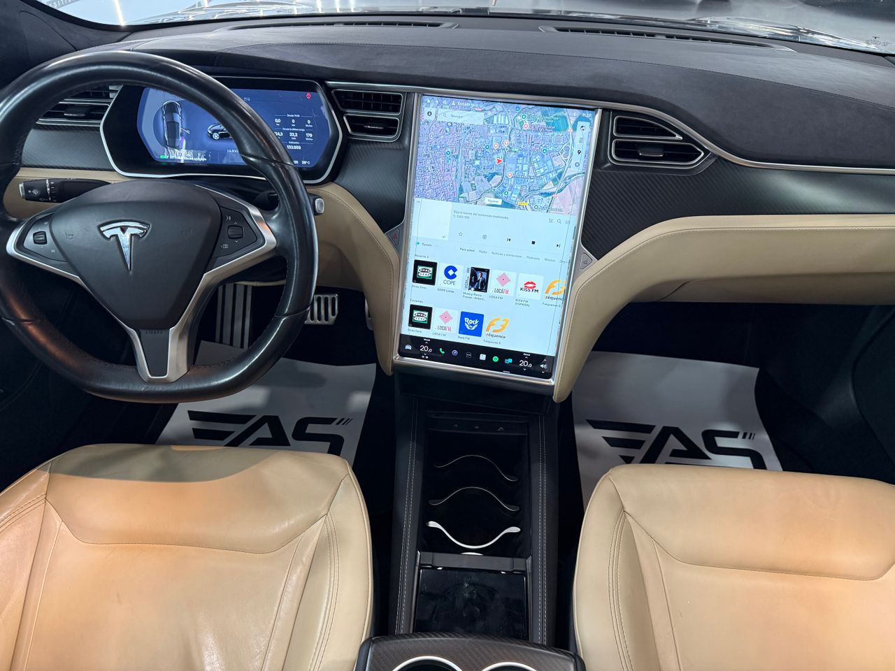 Imagen 125 del Tesla Model S en Auto Select Edition, Figueres