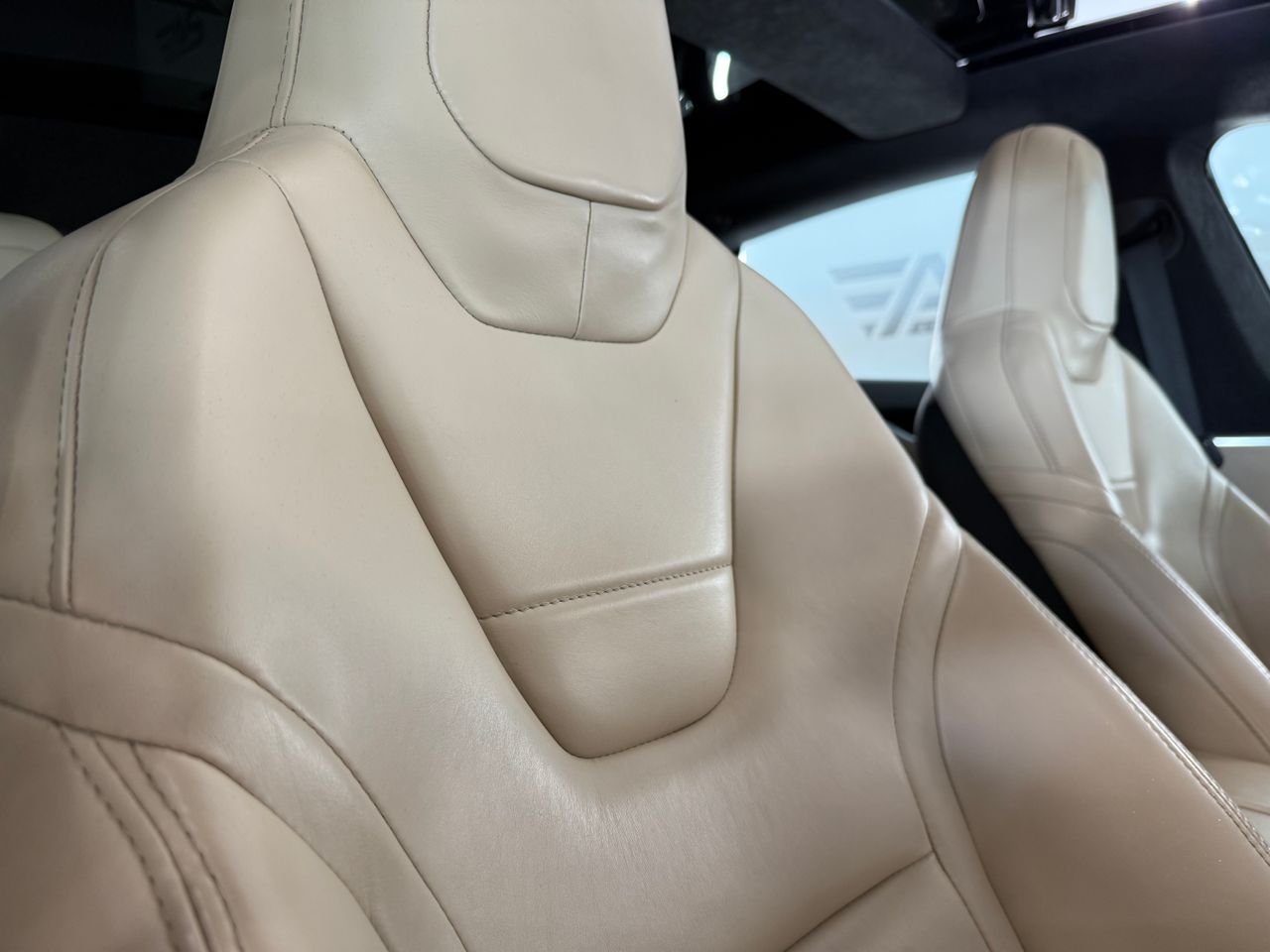 Imagen 117 del Tesla Model S en Auto Select Edition, Figueres
