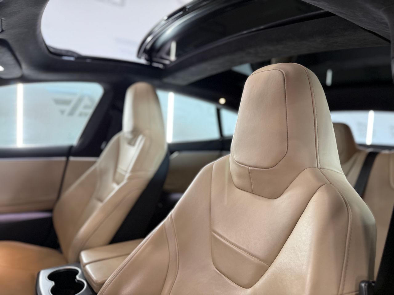 Imagen 175 del Tesla Model S en Auto Select Edition, Figueres