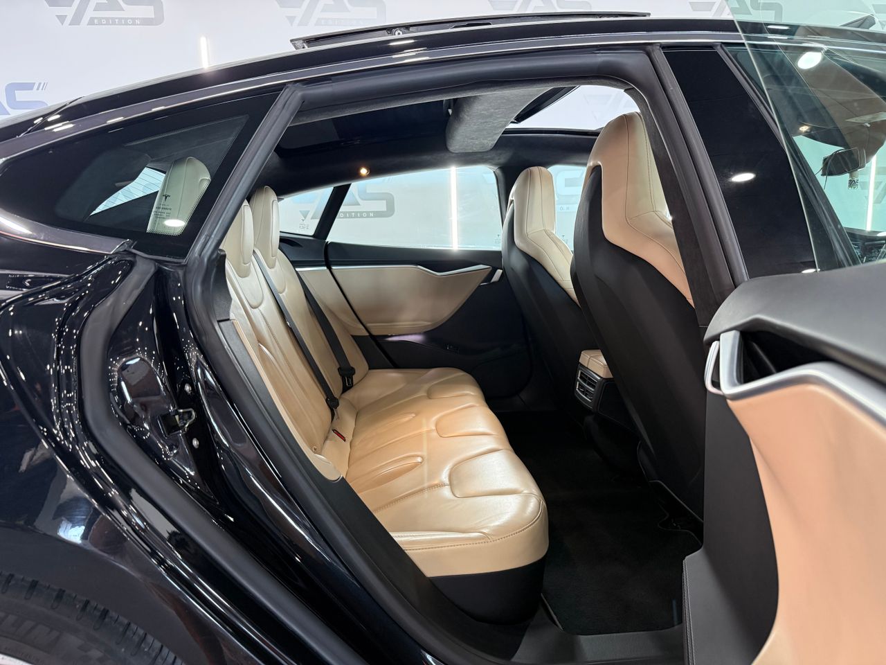 Imagen 130 del Tesla Model S en Auto Select Edition, Figueres