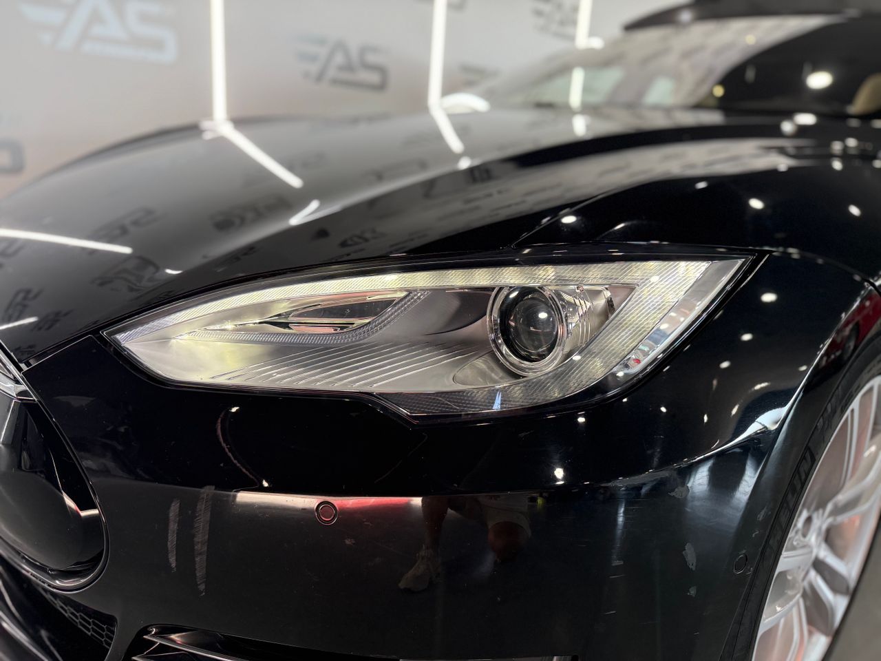 Imagen 32 del Tesla Model S en Auto Select Edition, Figueres