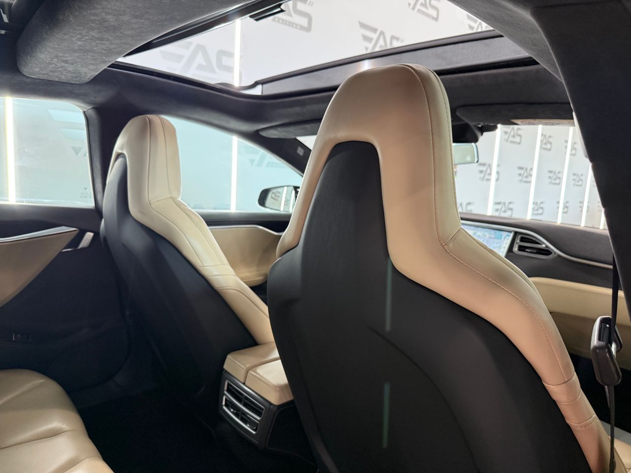 Imagen 143 del Tesla Model S en Auto Select Edition, Figueres