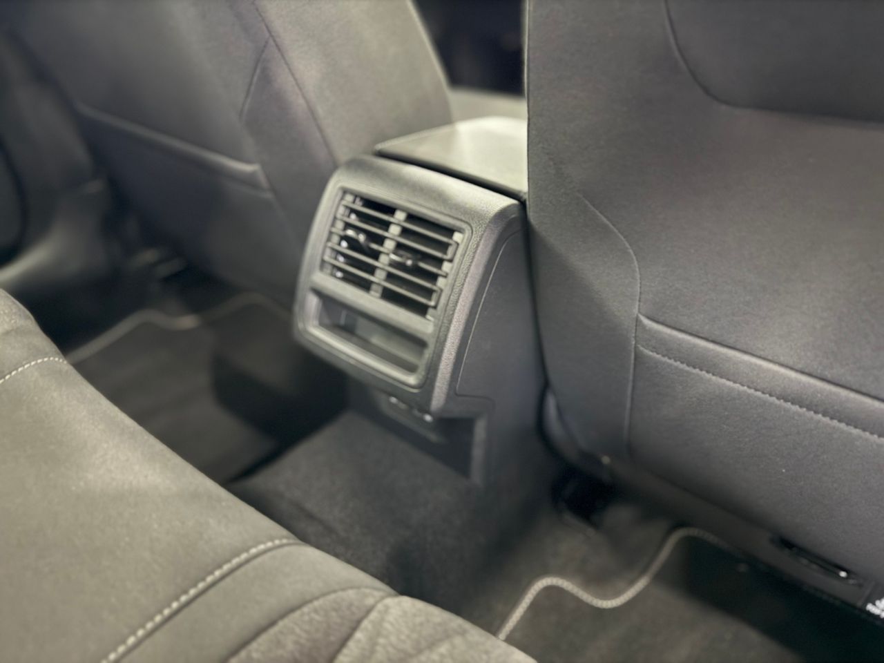 Imagen 124 del Volkswagen Golf en Auto Select Edition, Figueres