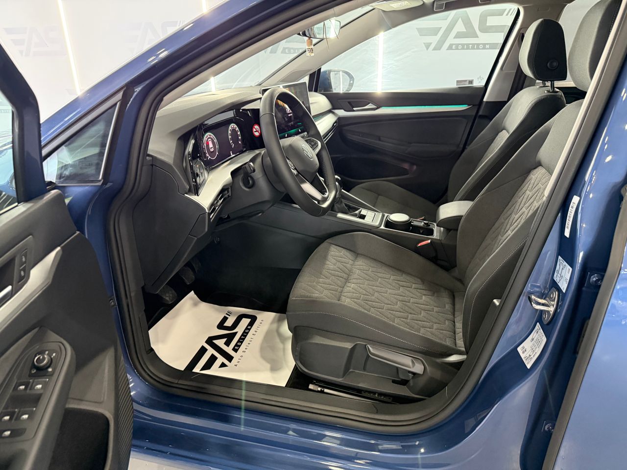 Imagen 173 del Volkswagen Golf en Auto Select Edition, Figueres