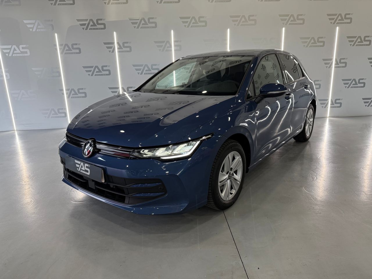 volkswagen golf 2024 /
