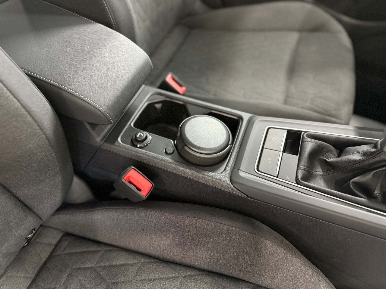 Imagen 100 del Volkswagen Golf en Auto Select Edition, Figueres