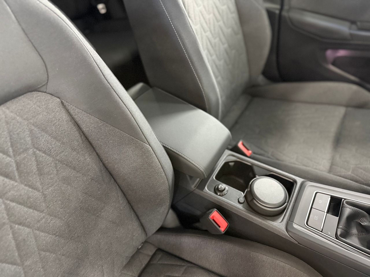 Imagen 101 del Volkswagen Golf en Auto Select Edition, Figueres