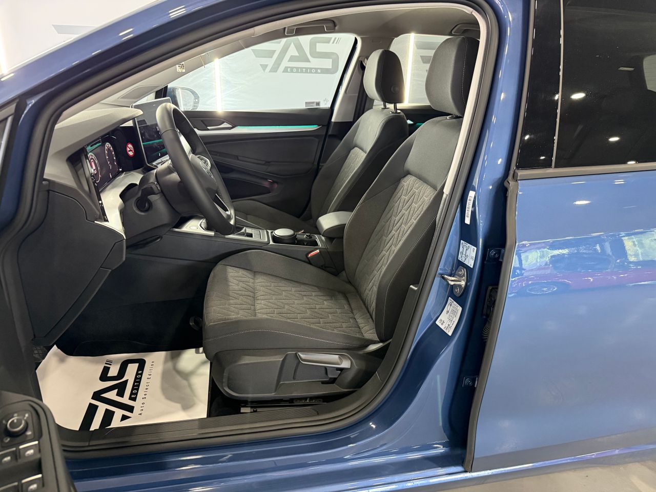 Imagen 174 del Volkswagen Golf en Auto Select Edition, Figueres