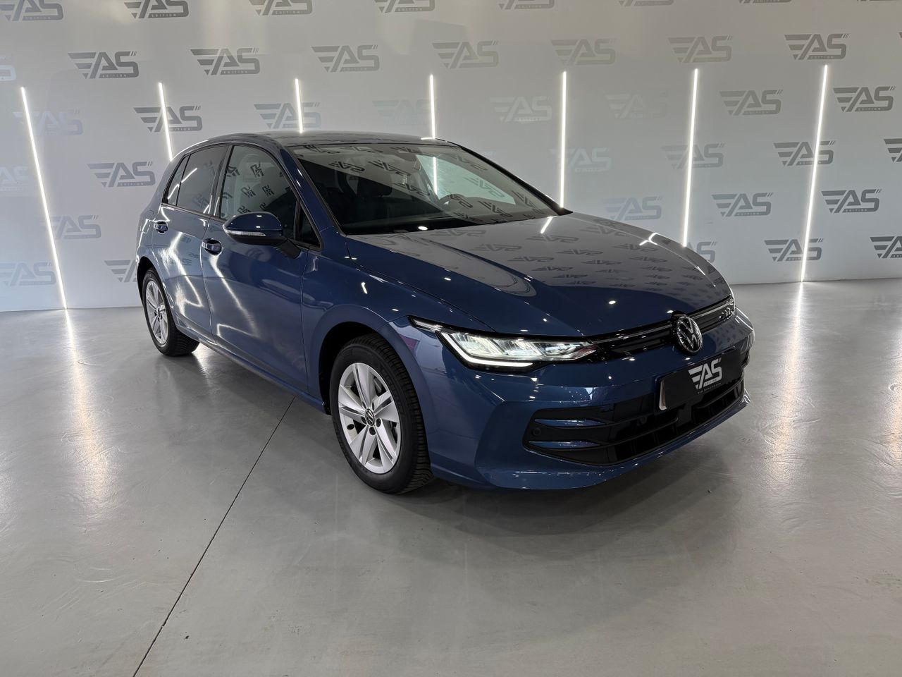 Imagen 3 del Volkswagen Golf en Auto Select Edition, Figueres
