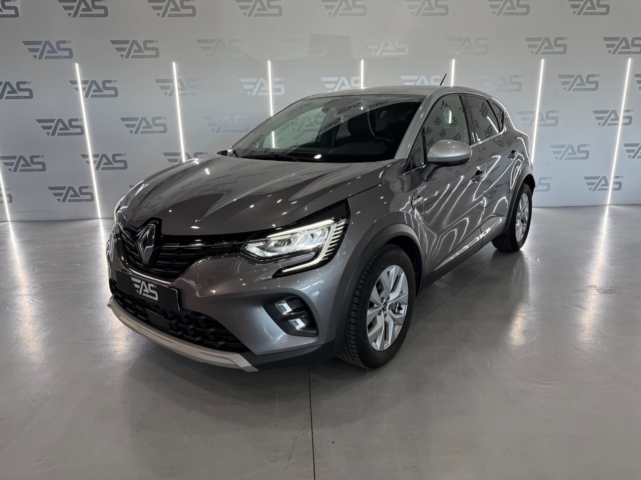 renault captur 2020 /