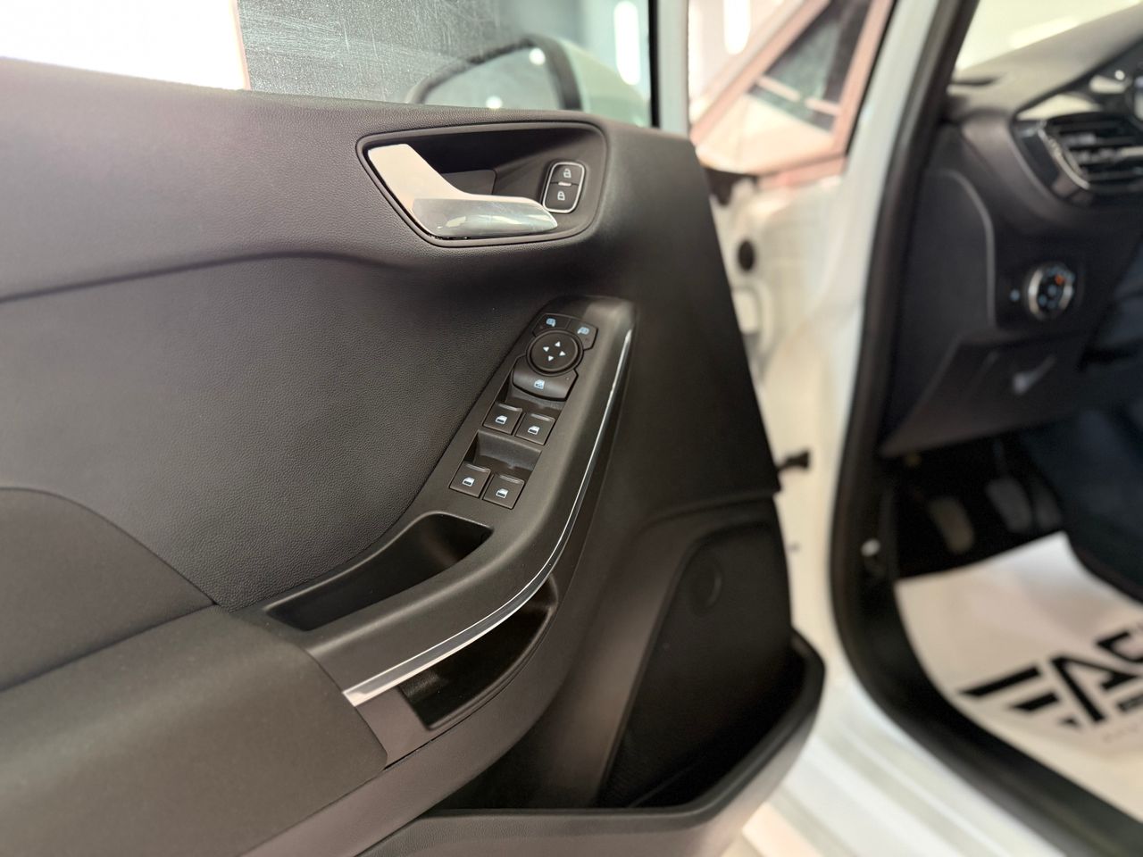 Imagen 118 del Ford Fiesta en Auto Select Edition, Figueres