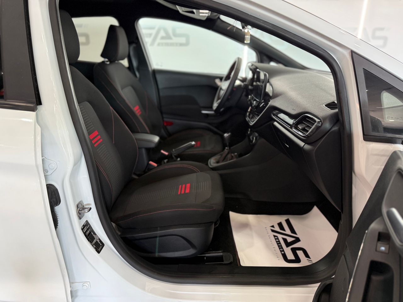 Imagen 68 del Ford Fiesta en Auto Select Edition, Figueres