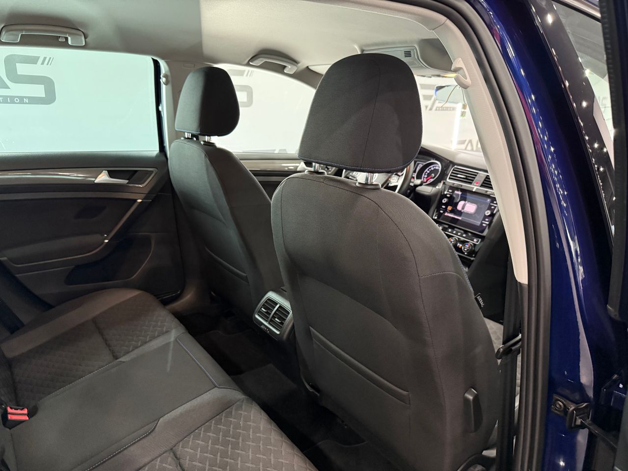 Imagen 132 del Volkswagen Golf en Auto Select Edition, Figueres