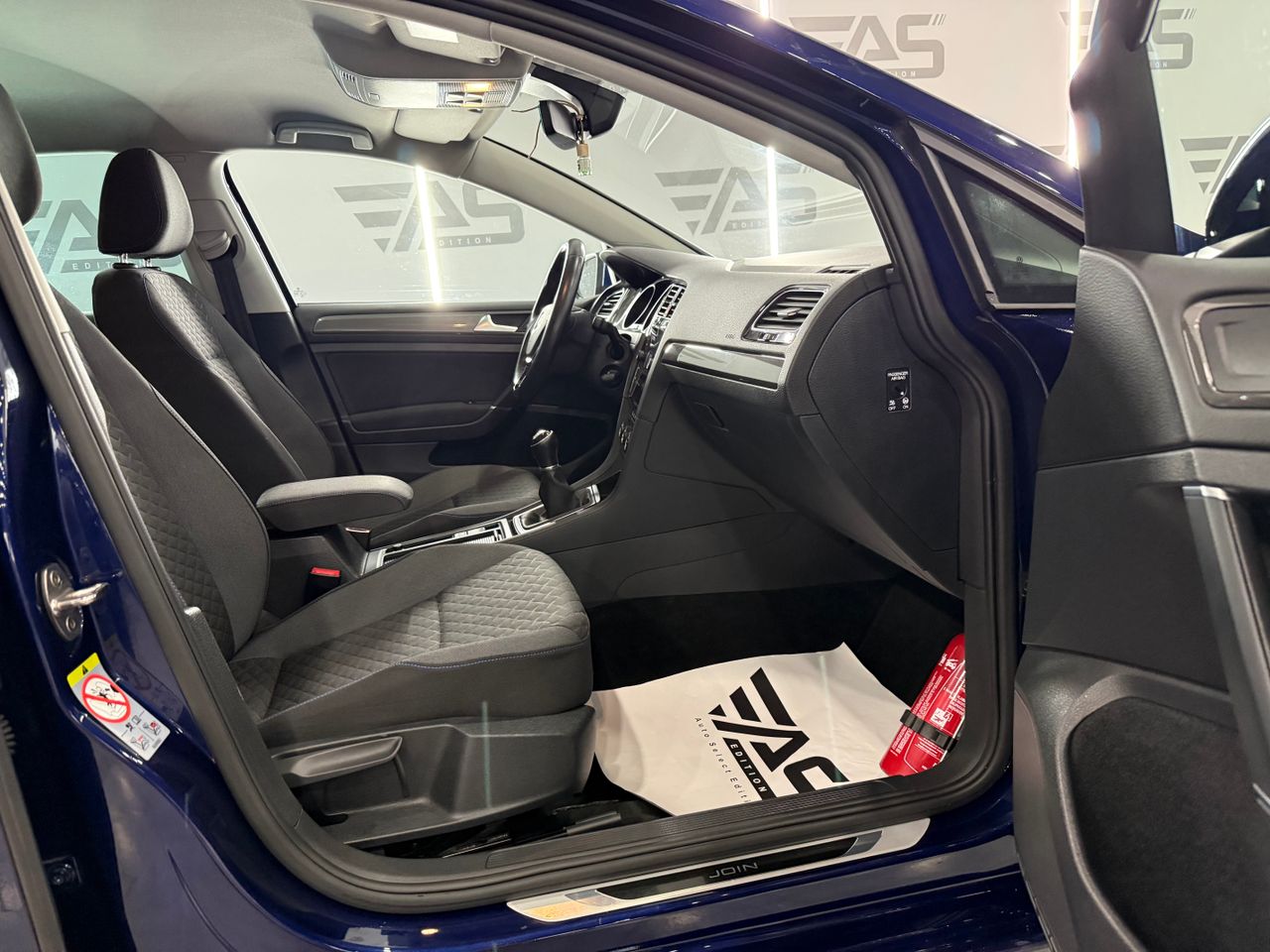 Imagen 102 del Volkswagen Golf en Auto Select Edition, Figueres