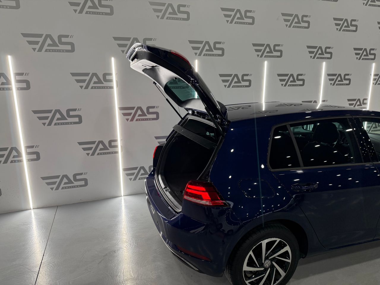 Imagen 86 del Volkswagen Golf en Auto Select Edition, Figueres