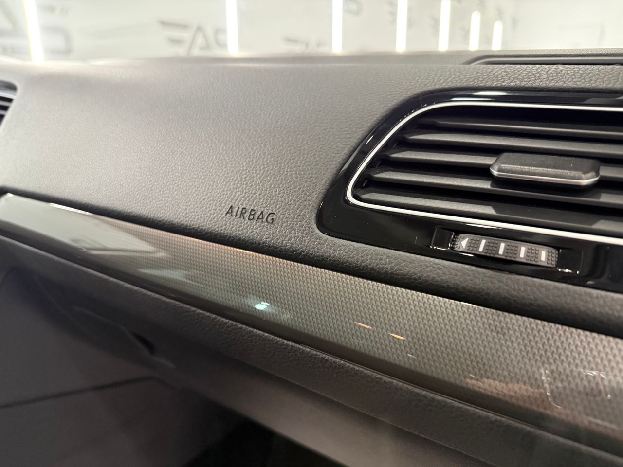 Imagen 126 del Volkswagen Golf en Auto Select Edition, Figueres