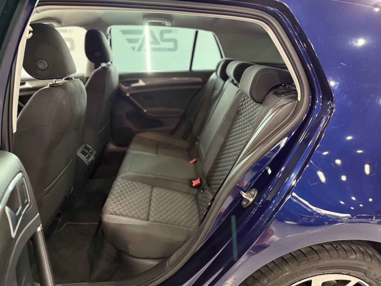 Imagen 164 del Volkswagen Golf en Auto Select Edition, Figueres