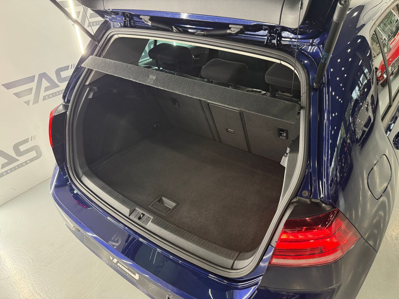 Imagen 79 del Volkswagen Golf en Auto Select Edition, Figueres