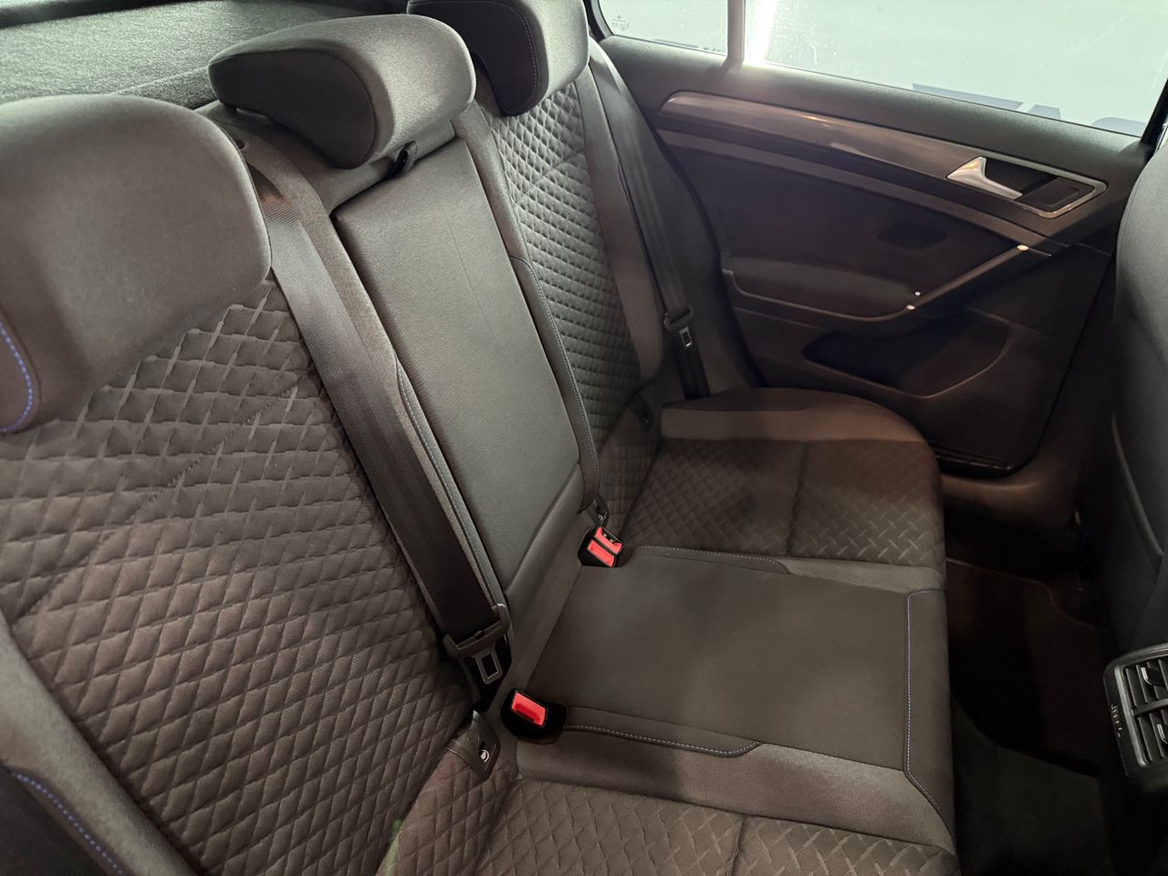 Imagen 137 del Volkswagen Golf en Auto Select Edition, Figueres