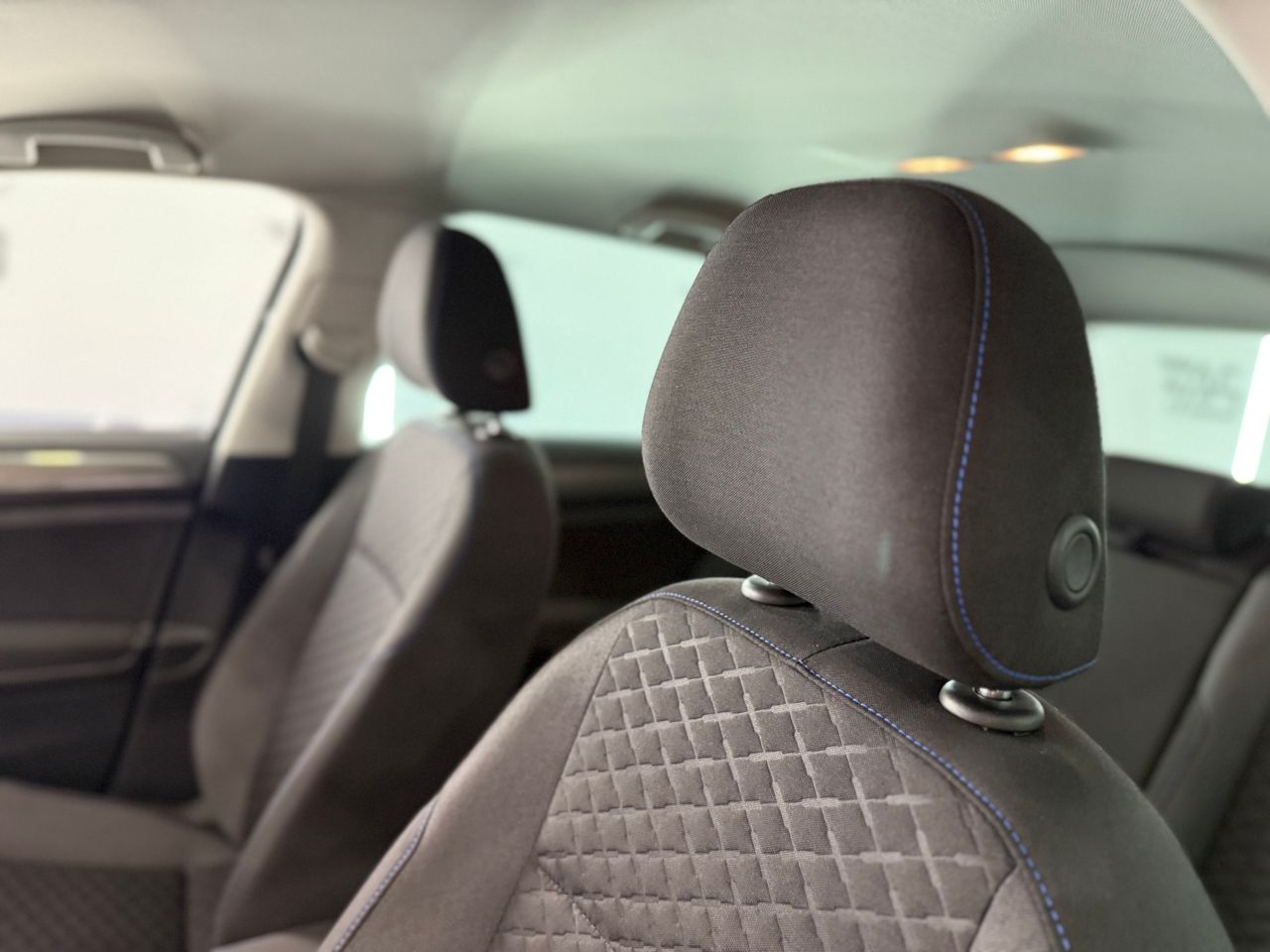 Imagen 187 del Volkswagen Golf en Auto Select Edition, Figueres